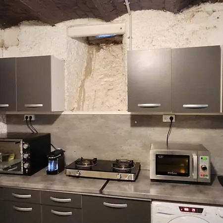 Spacieux Studio Paris Gambetta