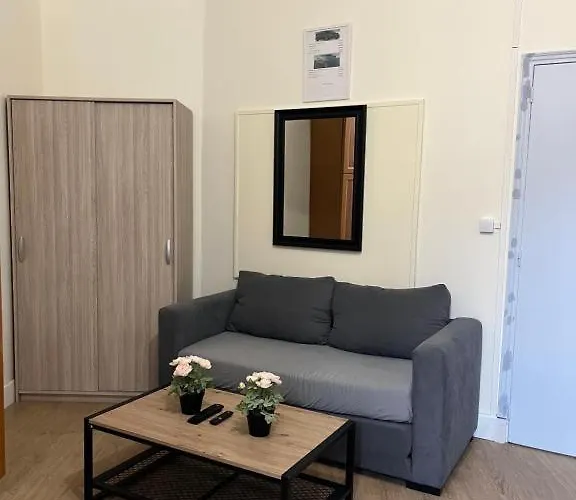 Spacieux Gambetta * Париж