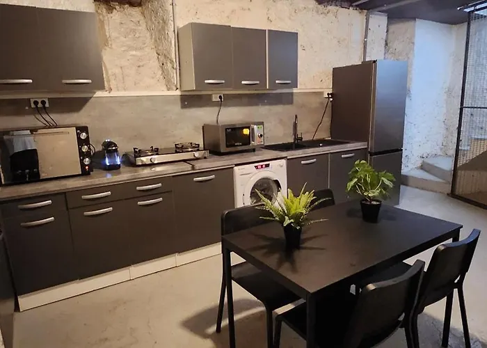 Апартаменты Spacieux Gambetta